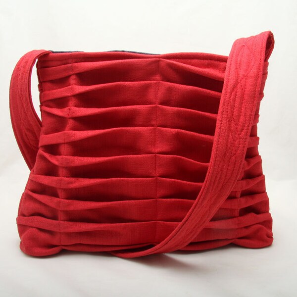 Handbag Purse Pleated in Raspberry Red Everyday Bag