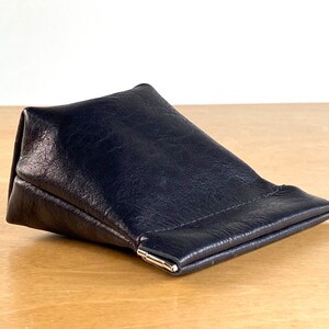 Black Leather Squeeze Coin Pouch image 4