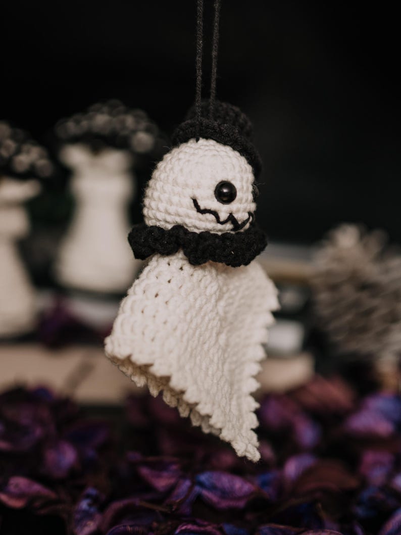 Ghost Crochet Pattern - PDF & Video | Halloween Amigurumi Decoration ...