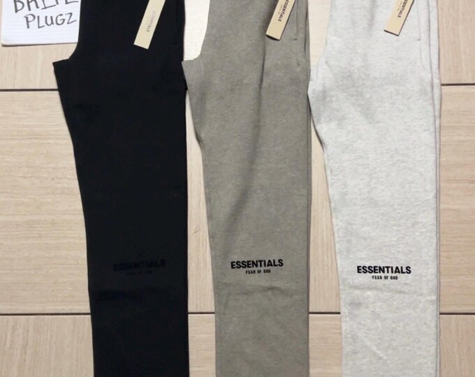 Fear Of God Essentials Sweatshirt In Size XXS. Never... - Depop - Foto 4