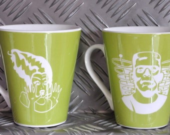 2 mugs gravés Frankenstein et sa fiancée