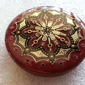 Western Style Concho Cabochon Basket Center, Pine Needle Base in Resin Gold or Silver on Brick Red image 1