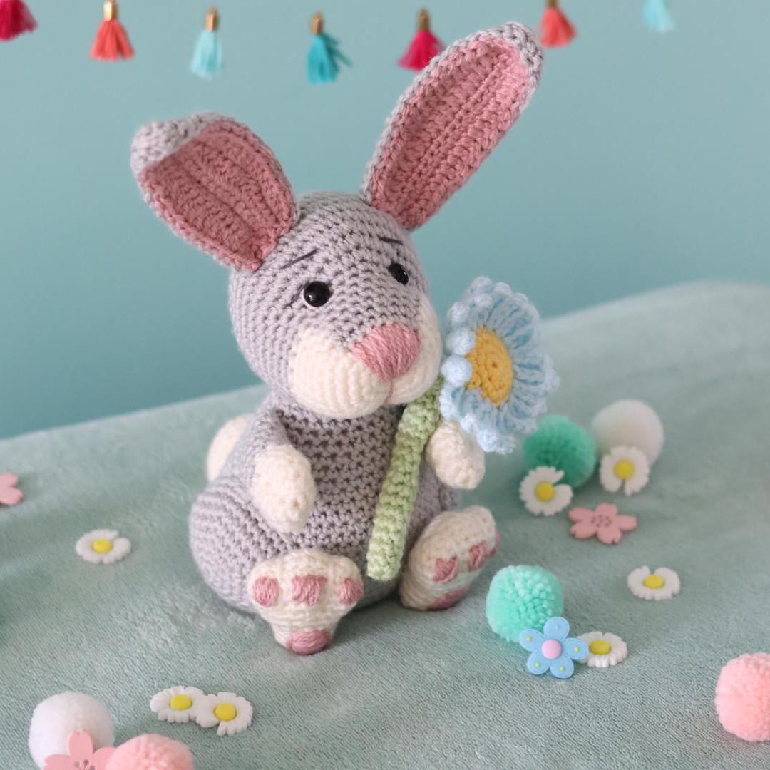 Bobbi the Bunny Crochet Pattern: Amigurumi Rabbit PDF (english US) - Etsy