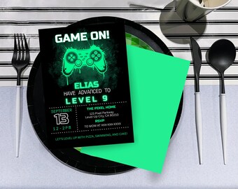 Spel aan! Verjaardagsuitnodiging videogame: digitale feestuitnodiging (bewerkbare canva-sjabloon)