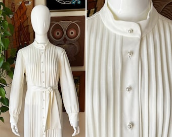 70s Vintage ALISON AYRES Original Cream Pin Tuck Long Sleeve Belted Sheath Dress with Pearl Buttons Size Medium