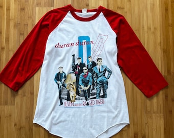 80s Vintage DURAN DURAN Seven and the Ragged Tiger 1984 Canada Concert Tour Red and White Baseball Tee Size Medium