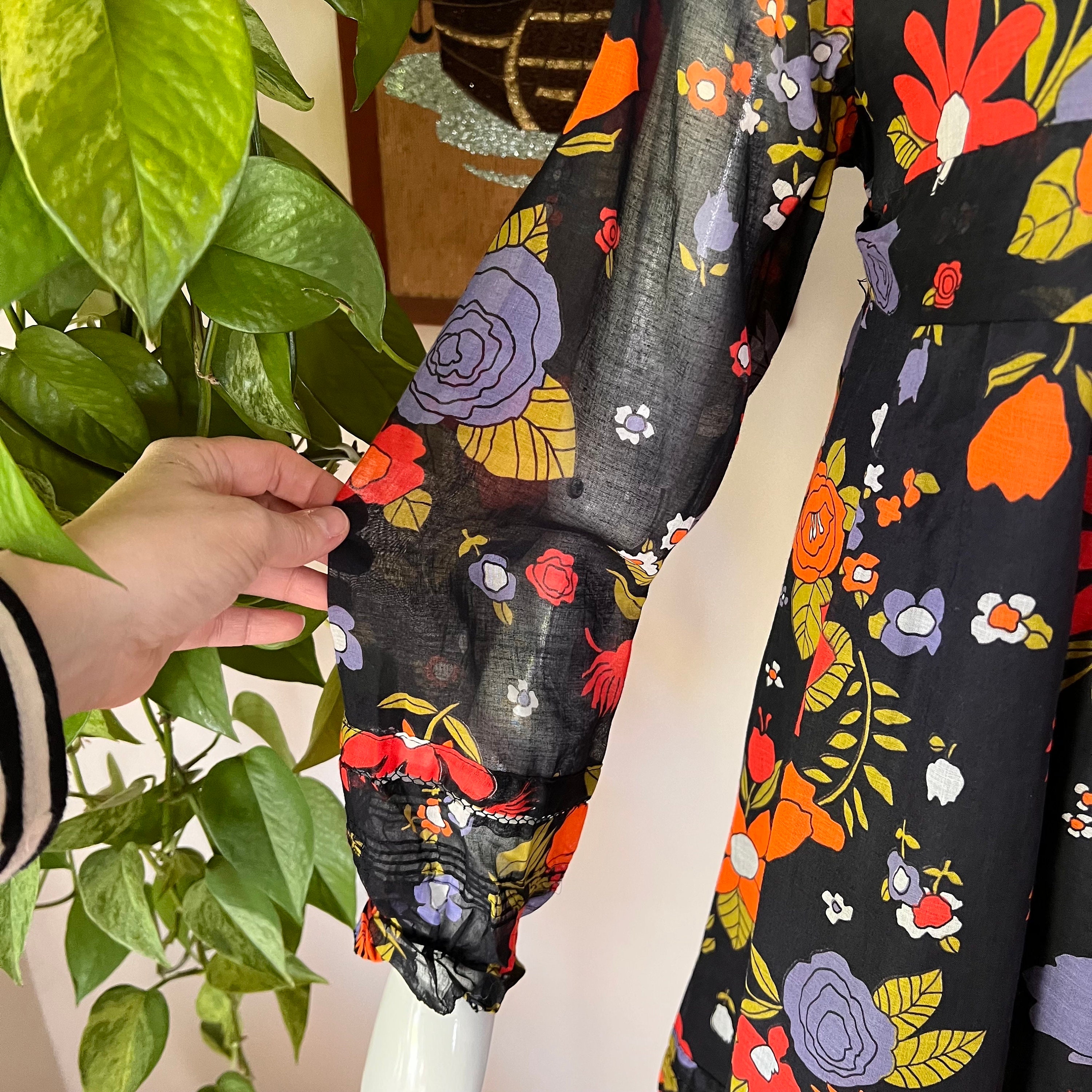 60s Vintage VICTOR BIJOU for Lord & Taylor MOD Black Floral