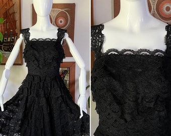 50s Vintage Rare FERMAN-O'GRADY Black Tiered Lace Fit and Flare Cocktail Dress Size XXS or Teen