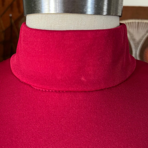 70s Vintage LORRIE DEB Cranberry Red Mock Neck Sl… - image 5