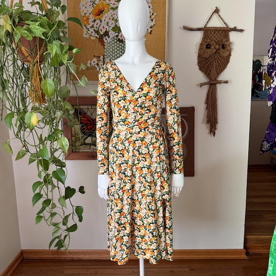 70s Vintage DIANE Von FURSTENBERG Yellow and Orange Floral Midi Wrap Dress Size XS - Etsy 70s Vintage DIANE Von FURSTENBERG Yellow and Orange Floral Midi Wrap Dress Size XS - Etsy