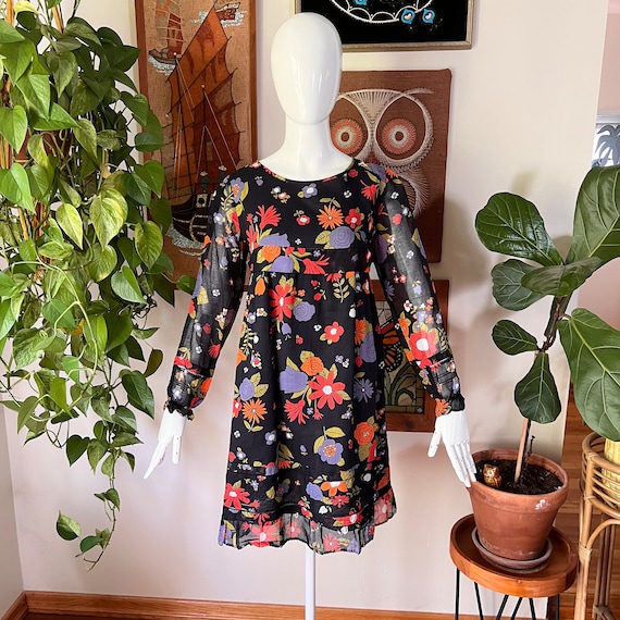 60s Vintage VICTOR BIJOU for Lord & Taylor MOD Black Floral Long Sleeve Baby Doll Dress Size Small