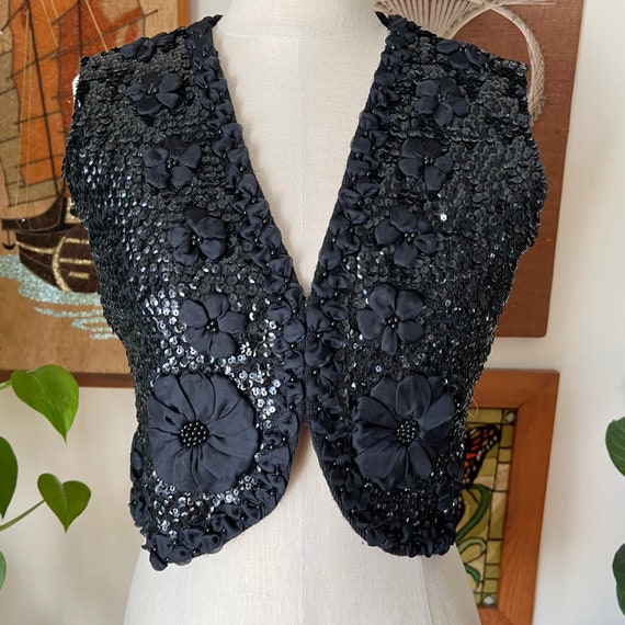 60s Vintage Black Sequin Beaded Floral Sweater Ve… - image 2