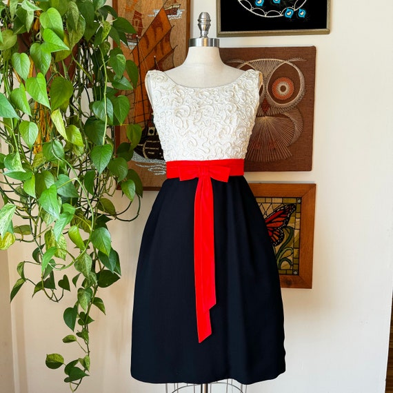 chinese dress ladies Amazon.com: Skelapparel Retro Design Little Black Satin Dress with Sash  Ribbon Belt (6) : Clothing, Shoes & Jewelry main image 0