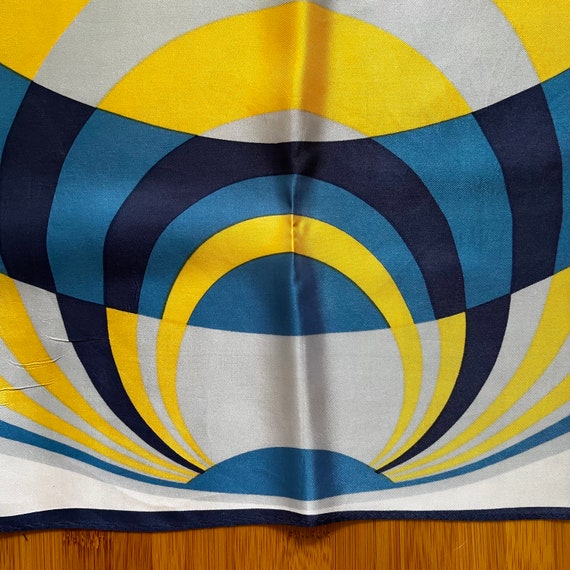 70s Vintage PAOLI Yellow Blue and Gray MOD Op Art… - image 3