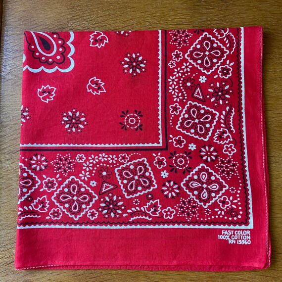 60s Vintage Turkey Red, White & Black Floral, Leaf