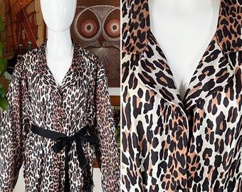 70s Vintage VANITY FAIR Leopard Print Pajama Top or Blouse Size XL