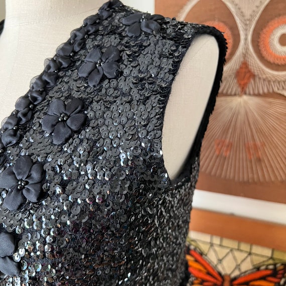 60s Vintage Black Sequin Beaded Floral Sweater Ve… - image 4