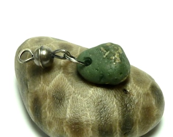 Leland Sea Slag Glass Stone Vintage Sterling Silver Charm Frankfort Green Rock - Historical Pendant 925 Oxidized Silver
