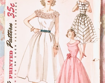 Vintage 1950s Womens Dress Sewing Pattern - Simplicity 4328