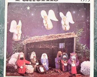 Vintage 1970's Creche Figures Sewing Pattern with Embroidery Transfers - Vogue 1979 - Uncut, FF - Manger, Sheep, Hark the Herald Angels Sing