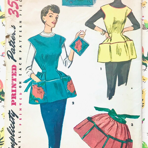 Vintage 1950's Women's Apron and Potholder Sewing Pattern - Simplicity 4492 -  Size Small (Bust 30-32) -  Cut, Complete, Includes Transfer