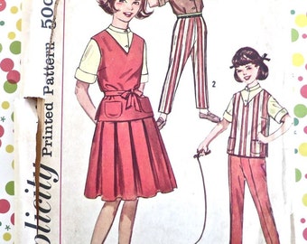 1960s Girls Blouse, Skirt, Pants Pattern - Simplicity 4081