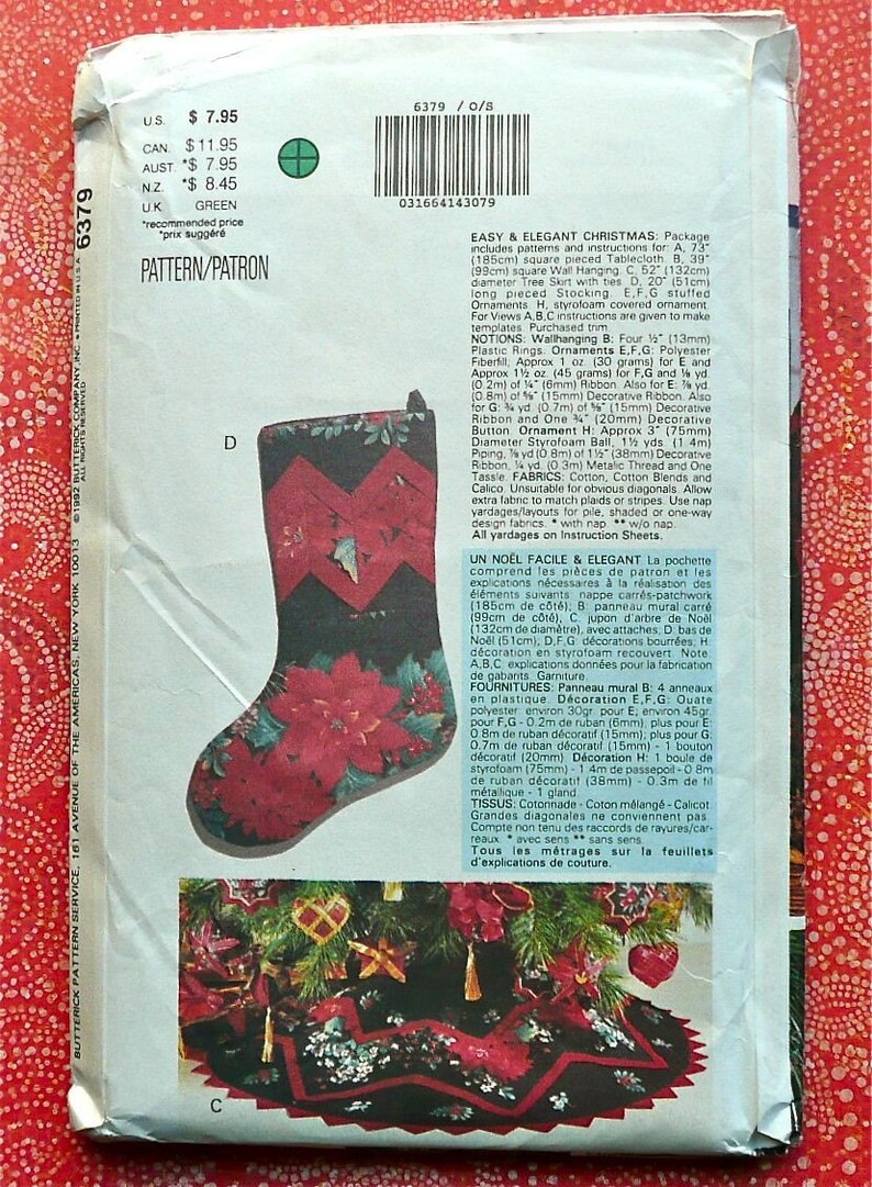 Puede incluir: Un patr&oacute;n de costura para proyectos de Navidad f&aacute;ciles y elegantes. El paquete presenta un calcet&iacute;n navide&ntilde;o con un dise&ntilde;o de flor de pascua, una falda de &aacute;rbol y adornos. El patr&oacute;n incluye instrucciones para un mantel y un tapiz.