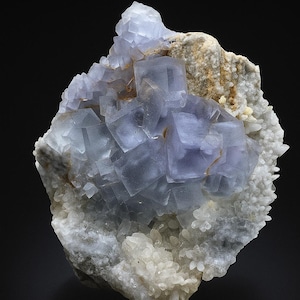 Fluorita con microcristales de cuarzo – Montaña El Hamda, Touroug, Marruecos | Raro grupo de fluorita púrpura sobre matriz de cuarzo