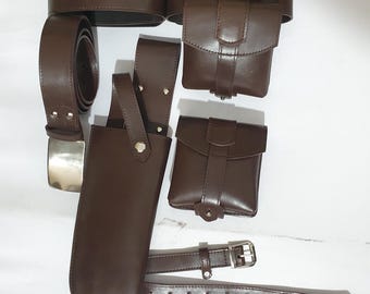 Mandalorian Leather Cosplay Belt: Adjustable Pouch Rig & Holster
