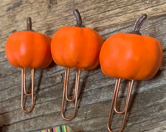 Mini Pumpkin Paperclips