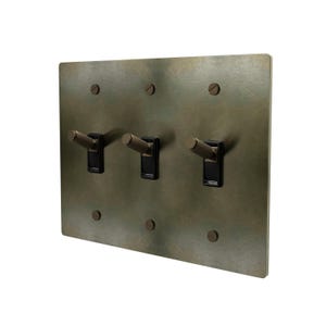 Brass Toggle Light Switch – Antique Wall Plate with Knurled Switch and Matching Screws