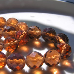 Expresso Braun und Opal 12mm Facettierte Runde Perlen 8 Perlen