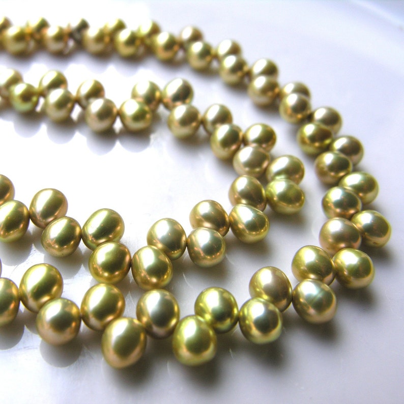 Citron Green Dancing Freshwater Pearl Beads FULL STRAND image 1