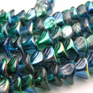 Cobalt Bleu Métallisé Trois Pétales FLower Perles 12