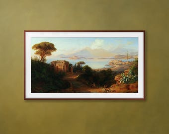Puede incluir: Una pintura de paisaje enmarcada que representa una escena costera con montañas, agua y edificios. La obra de arte presenta una paleta de colores cálidos con un árbol prominente en primer plano y una cordillera distante.