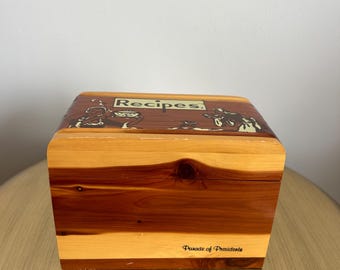 Vintage Cedar Recipe Box J.B. Deere Cedarcraft Parade of Presidents Souvenir | Rustic Wood 3x5 Card Holder | Retro Kitchen Decor Storage