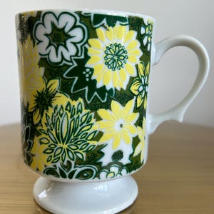 Groovy Vintage Pedestal Coffee Mug | Flower Power Floral | Airbnb Decor | Mid Mod Retro Mug | Vintage Floral Coffee Cup