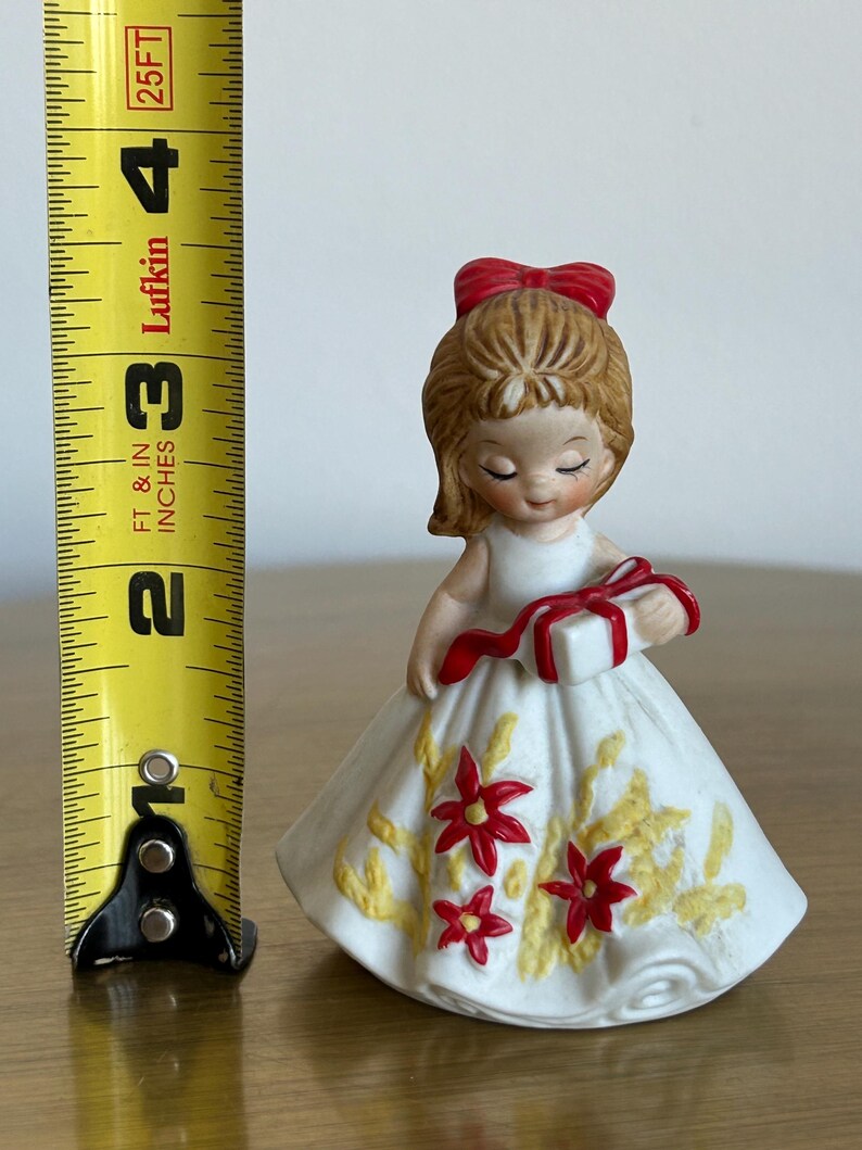 Vintage George Goode December Birthday Girl – 1974 Poinsettia Figurine ...