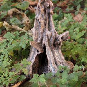 Reptile Tank Decor | Withered Tree Stump 3D Printed