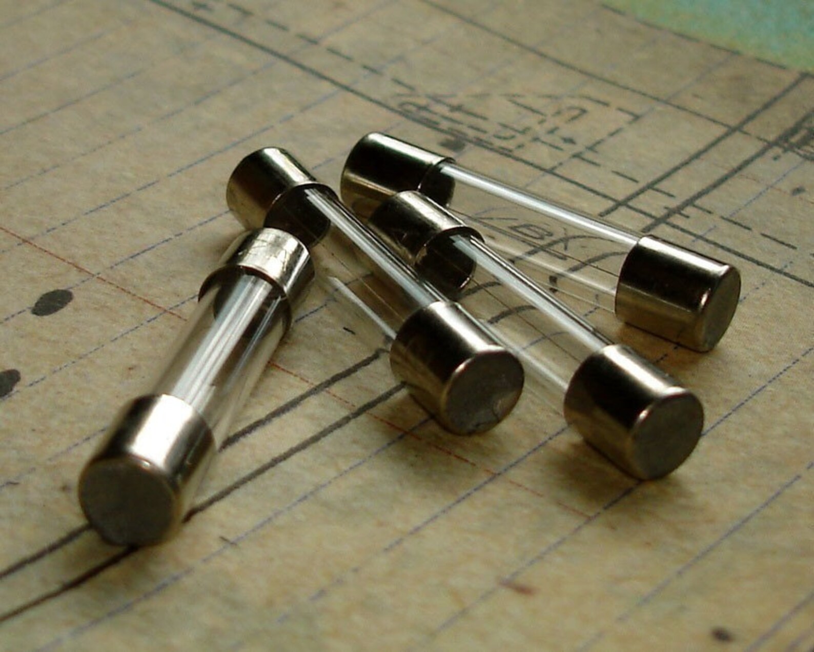 4 Old Glass Fuses Etsy