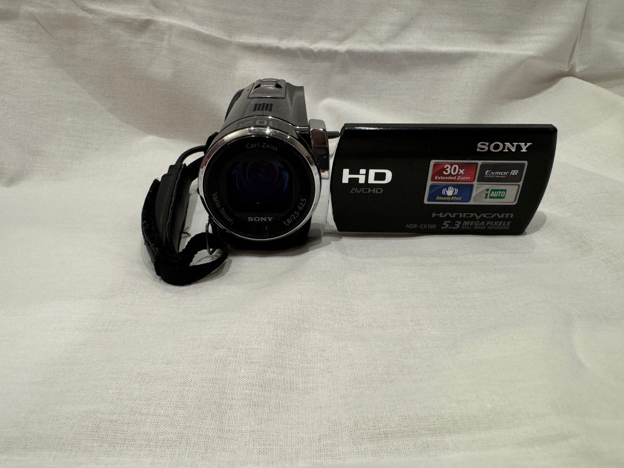 Sony Handycam HDR-CX190 Video Camera Camcorder India