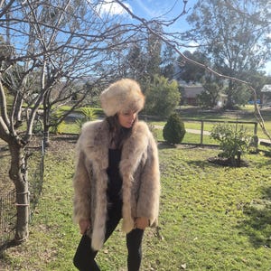 Canadian Lynx Fur Coat Long Fur Stunning Luxury Vintage Womens Cat Exotic Special Occasion