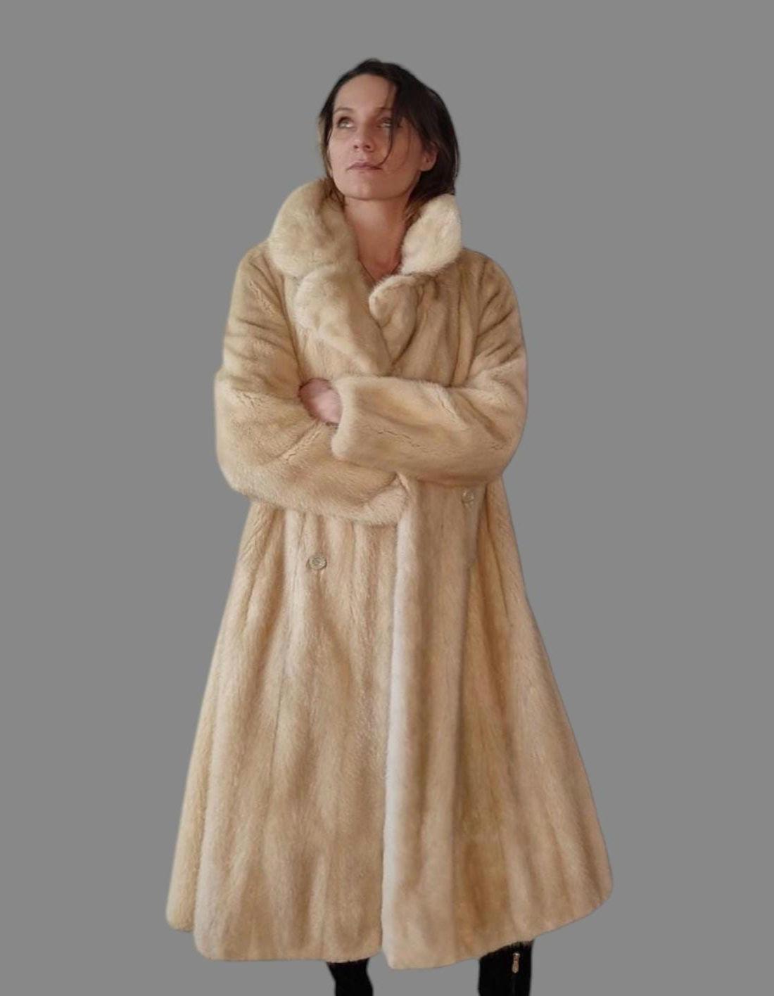 SLOBE IENA Mink Fake fur Coat ベージュ SLOBE IENA Mink Fake fur Coat ベージュ Mink fur jacket with