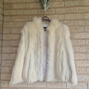 Spotted White Fox Fur Jacket Jacket Women&#39;s XS-S Fluffy Soft Luxury