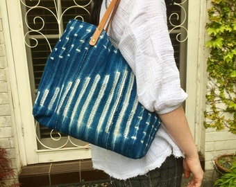 Vintage African indigo tote-African indigo blue beach bag-authentic vintage indigo tote-vegan leather handles-cm 42cm x 36cm (16"x 14")