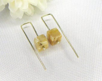 Baltic Amber Threader Earrings - Minimalist Style for Everyday Wear - Lightweight and Stylish Brass Jewelry