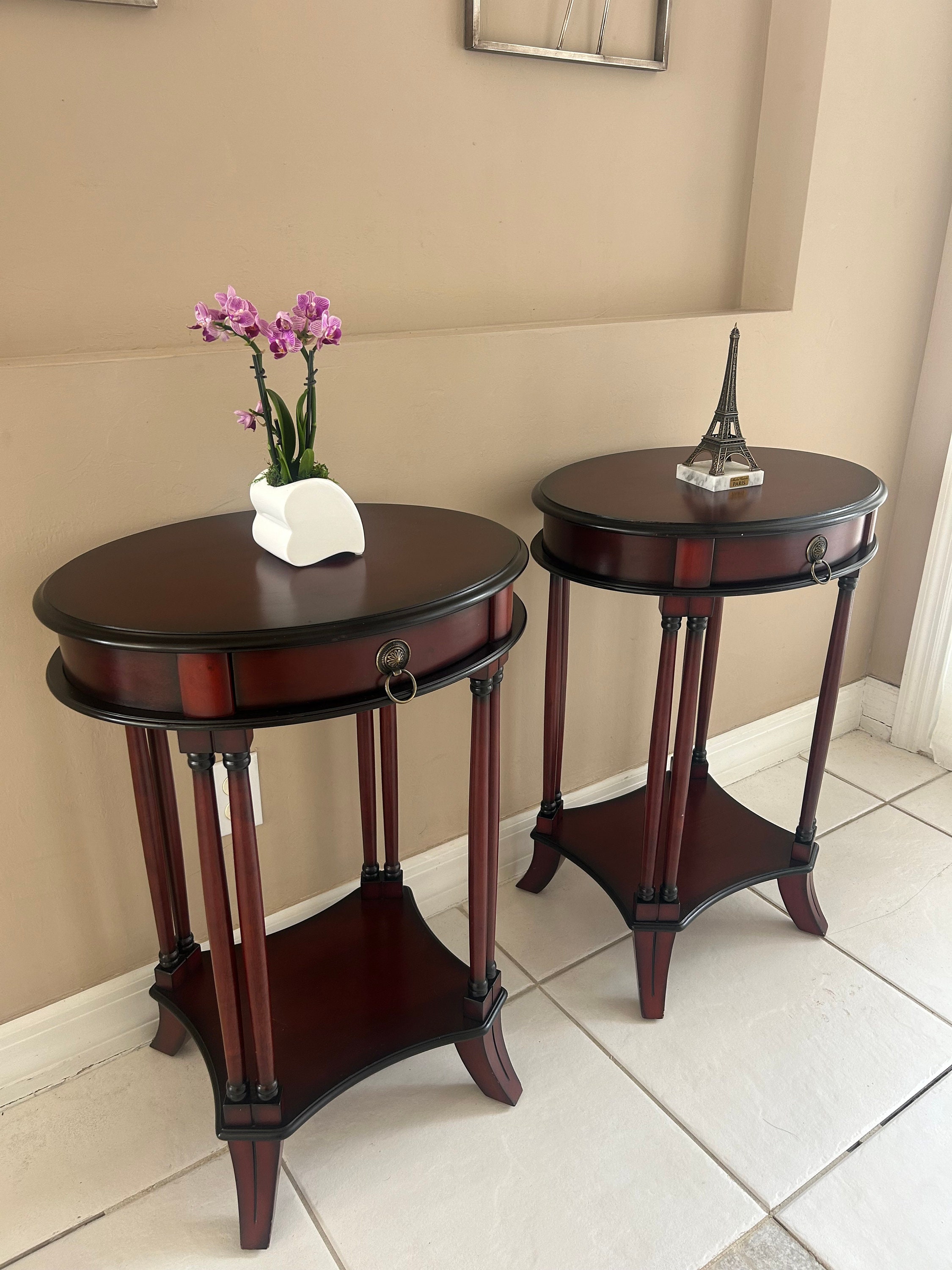 【アンティーク】ボンベイカンパニー サイドテーブル 花台  BOMBAY Bombay Company Side Tables - Etsy