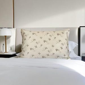 Kussensloop moerbeizijde, klassiek design kussensloop, anti-rimpel, zachte handgemaakte kussensloop, kussensloop met bloemenprint, luxe cadeau voor haar