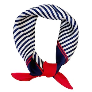 100% Mulberry Silk Scarf Classic Red Blue New England Style Luxurious Silk Scarf Women Silk Bandana Neckerchief Head Scarf