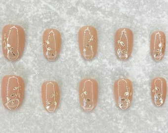 Simple Acrylic Nails with Gold Leaves, Press On Nails, Nude Nails, Pretty Nails, Cute Nails, Cat Eye Nails